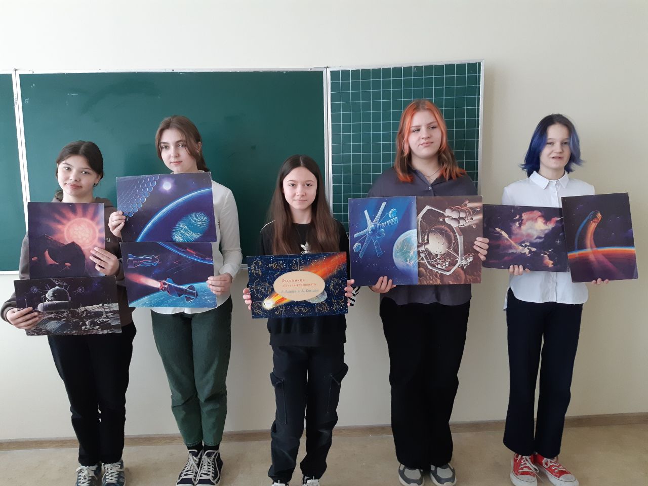 Герои космической эпохи.